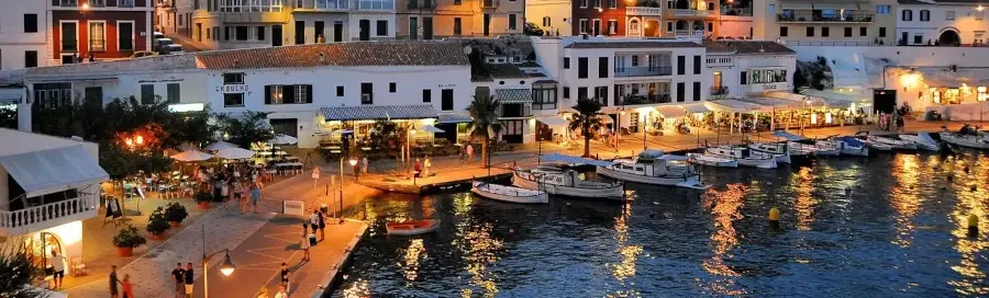 Estancos en el barrio Figueretes - Platja d'En Bossa